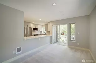 215 20th Ave E, Seattle, WA 98112 - Photo 5