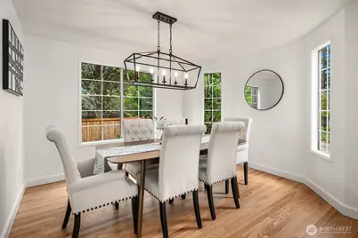 24544 SE 43rd Place, Sammamish, WA 98029 - Photo 3