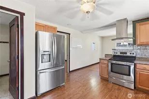 410 W Bartlett St, Omak, WA 98841 - Photo 9