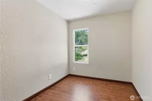 410 W Bartlett St, Omak, WA 98841 - Photo 15