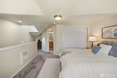 443 NE Ravenna Boulevard #B, Seattle, WA 98115 - Photo 21
