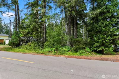 1870 E Trails End Drive, Belfair, WA 98528 - Photo 1