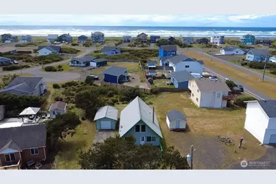 1205 Fairwood Court St SW, Ocean Shores, WA 98569 - Photo 37