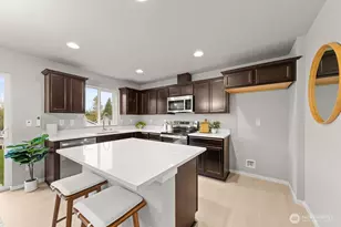 7435 45th Pl NE, Marysville, WA 98270 - Photo 9