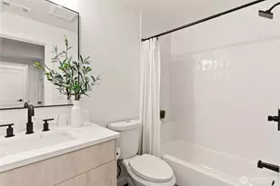 18630 SE 216th St, Renton, WA 98058 - Photo 29