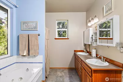 6131 152nd Avenue NE, Lake Stevens, WA 98258 - Photo 13
