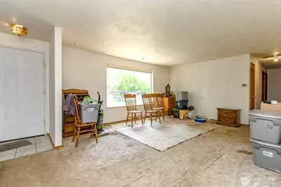 7130 Bentley Road E, Puyallup, WA 98371 - Photo 9