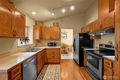 2711 148th Street SW, Lynnwood, WA 98087 - Photo 11