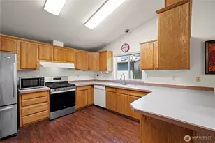 6217 152nd Ave NE, Lake Stevens, WA 98258 - Photo 9