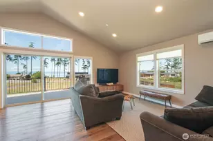 1117 Walker St, Port Angeles, WA 98363 - Photo 7
