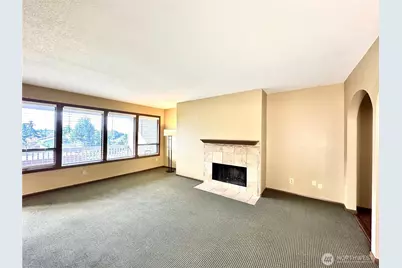 11642 100th Avenue NE #305, Kirkland, WA 98034 - Photo 3