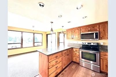 11642 100th Avenue NE #305, Kirkland, WA 98034 - Photo 11