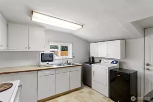 415 Broadway Ave, South Cle Elum, WA 98943 - Photo 5