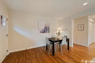 111 NW 140th St, Seattle, WA 98177 - Photo 9
