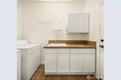 24253 NE Vine Maple Way, Redmond, WA 98053 - Photo 21