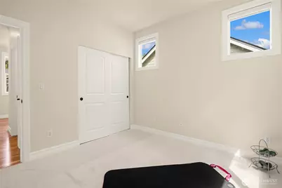 24253 NE Vine Maple Way, Redmond, WA 98053 - Photo 17