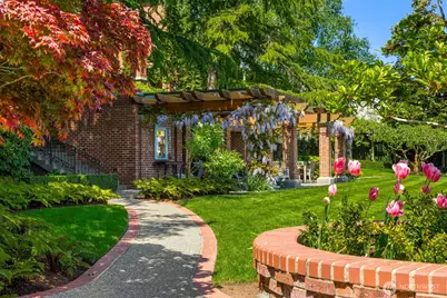 3038 E Laurelhurst Drive NE, Seattle, WA 98105 - Photo 11