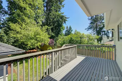 15524 Midvale Avenue N, Shoreline, WA 98133 - Photo 19