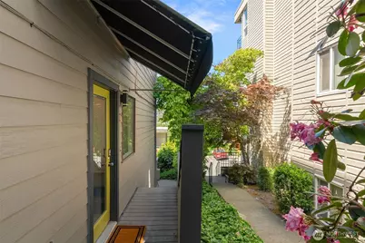 2831 14th Avenue W #2, Seattle, WA 98119 - Photo 23