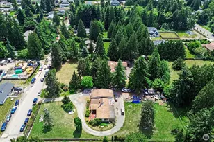 12909 158th Ave SE, Renton, WA 98059 - Photo 9