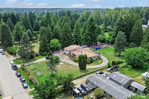 12909 158th Ave SE, Renton, WA 98059 - Photo 3