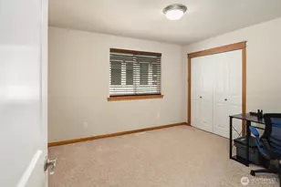 18430 42nd Ave SE, Bothell, WA 98012 - Photo 21