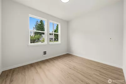 756 Pioneer Street SW, Tumwater, WA 98512 - Photo 17