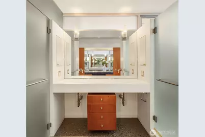 2369 Fairview Avenue E #6, Seattle, WA 98102 - Photo 29
