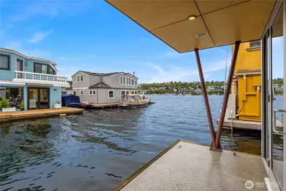 2369 Fairview Avenue E #6, Seattle, WA 98102 - Photo 27
