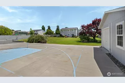 7690 McDougal Avenue NE, Moses Lake, WA 98837 - Photo 37