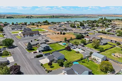 7690 McDougal Avenue NE, Moses Lake, WA 98837 - Photo 7