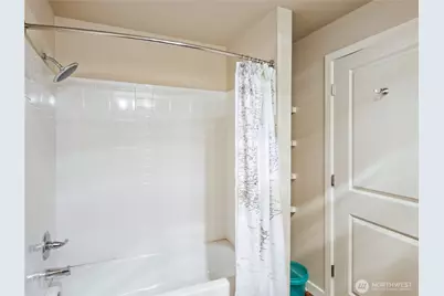 108 5th Avenue S #504, Seattle, WA 98105 - Photo 17