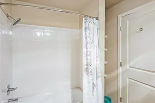 108 5th Ave S, Seattle, WA 98105 - Photo 17