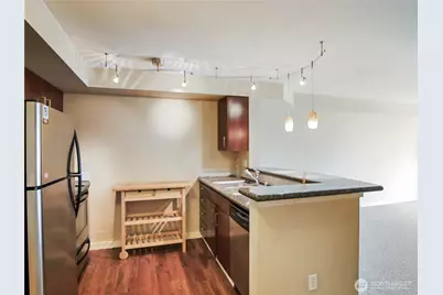 108 5th Avenue S #504, Seattle, WA 98105 - Photo 3