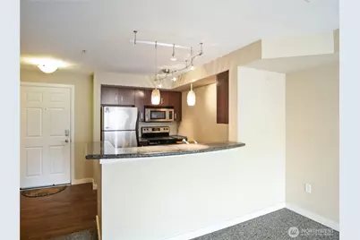 108 5th Avenue S #504, Seattle, WA 98105 - Photo 5