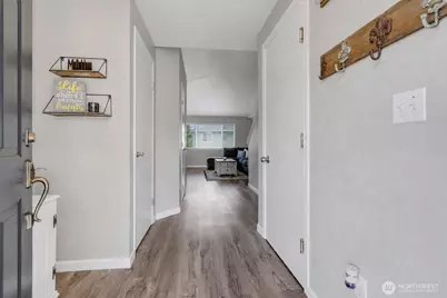 8022 26th Avenue SE, Lacey, WA 98503 - Photo 3