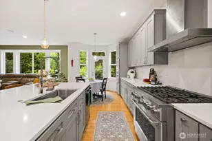 220 246th Ct NE, Sammamish, WA 98074 - Photo 5