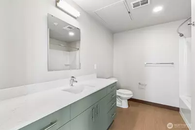 5819 Phinney Avenue N #501, Seattle, WA 98103 - Photo 17