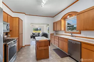 7506 Woodland Rd, Ferndale, WA 98248 - Photo 9