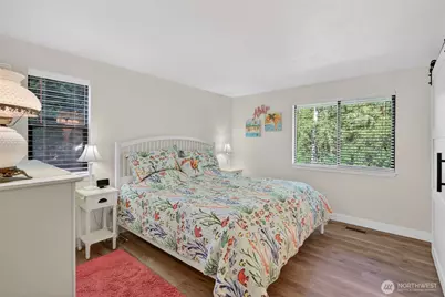 533 6th Court, Fox Island, WA 98333 - Photo 15