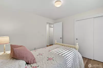 533 6th Court, Fox Island, WA 98333 - Photo 21