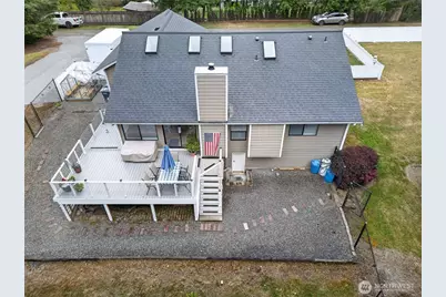 533 6th Court, Fox Island, WA 98333 - Photo 3