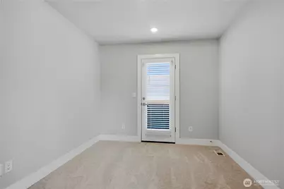 6302 SW 206th Pl, Lynnwood, WA 98036 - Photo 15