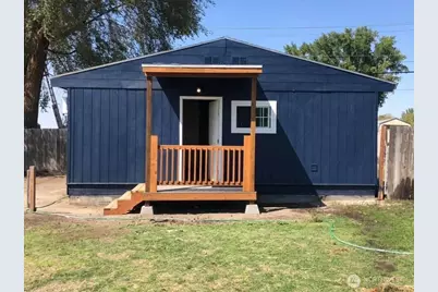 4016 Sandy Street NE, Moses Lake, WA 98837 - Photo 1