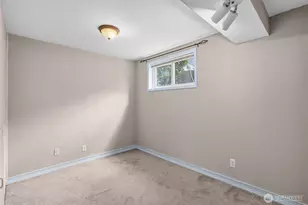 209 I St SE, Auburn, WA 98002 - Photo 27
