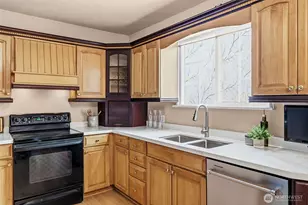 209 I St SE, Auburn, WA 98002 - Photo 9