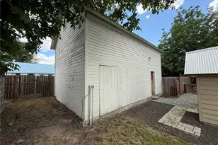 416 E Spring St, Dayton, WA 99328 - Photo 33
