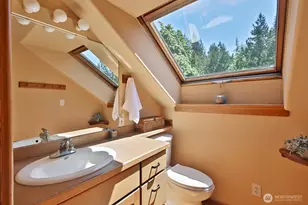 3792 Campbell Rd, Clinton, WA 98236 - Photo 23