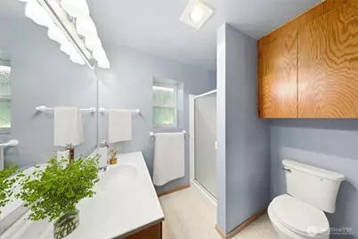 16026 Lawrence Place SE, Yelm, WA 98597 - Photo 29