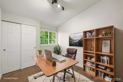 23410 18th Avenue S #C302, Des Moines, WA 98198 - Photo 11